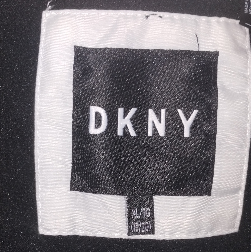 DKNY XL 18/20 Goose - Picture 5 of 5